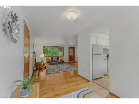 6303 SW 60th Avenue Portland OR 97221