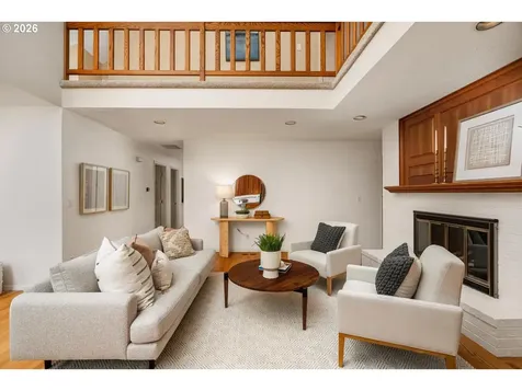 795 NW 87th Terrace Portland OR 97229