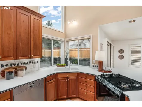 795 NW 87th Terrace Portland OR 97229