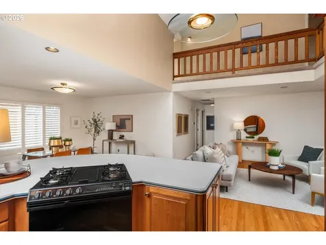 795 NW 87th Terrace Portland OR 97229