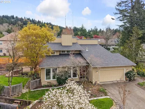 795 NW 87th Terrace Portland OR 97229