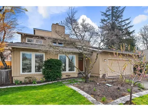 795 NW 87th Terrace Portland OR 97229