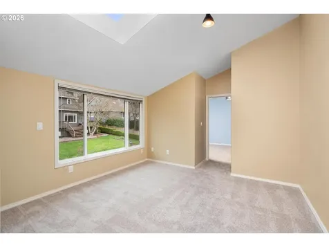 795 NW 87th Terrace Portland OR 97229