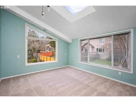 795 NW 87th Terrace Portland OR 97229