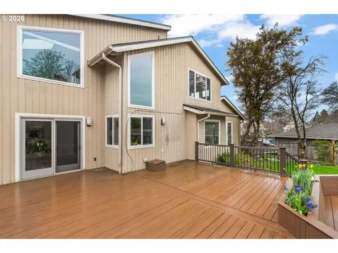 795 NW 87th Terrace Portland OR 97229