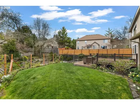 795 NW 87th Terrace Portland OR 97229