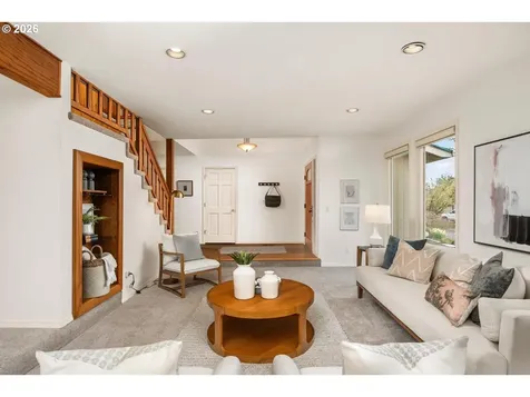795 NW 87th Terrace Portland OR 97229