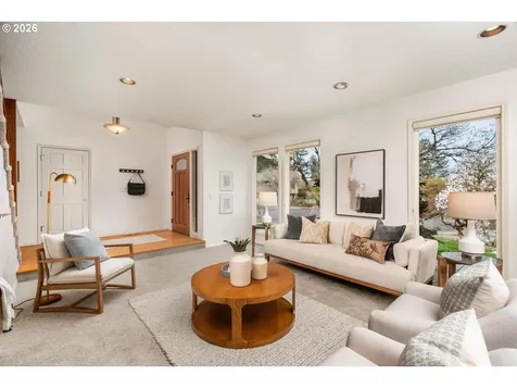 795 NW 87th Terrace Portland OR 97229