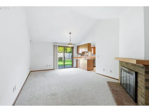 5070 NW Kahneeta Drive Portland OR 97229