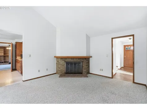 5070 NW Kahneeta Drive Portland OR 97229