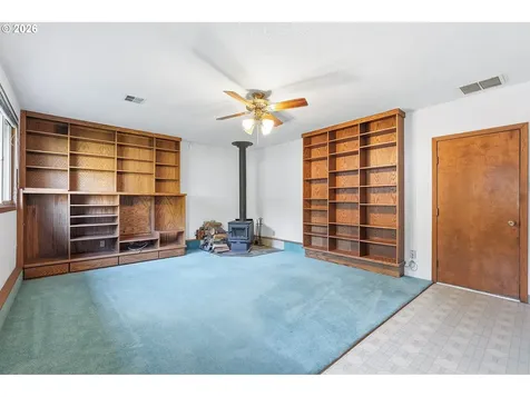 5070 NW Kahneeta Drive Portland OR 97229