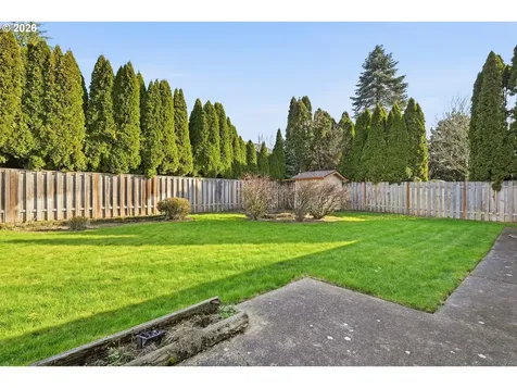 5070 NW Kahneeta Drive Portland OR 97229