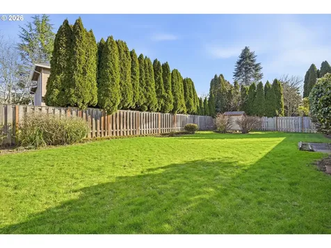 5070 NW Kahneeta Drive Portland OR 97229