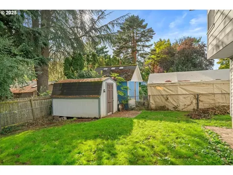 12020 SW Burlheights Street Portland OR 97223