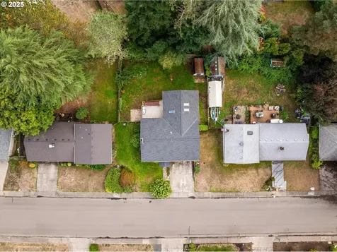 12020 SW Burlheights Street Portland OR 97223