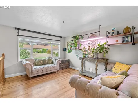 12020 SW Burlheights Street Portland OR 97223