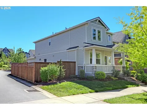 7092 NW Eleanor Avenue Portland OR 97229