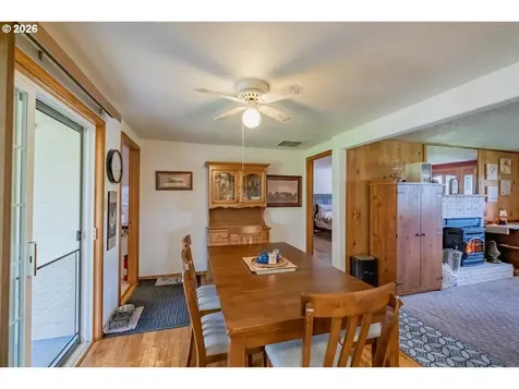 220 View Lane Lebanon OR 97355