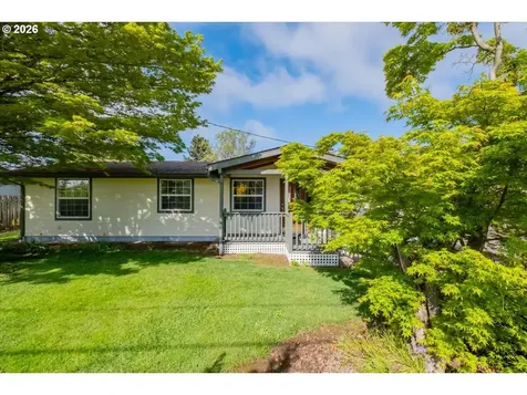 220 View Lane Lebanon OR 97355