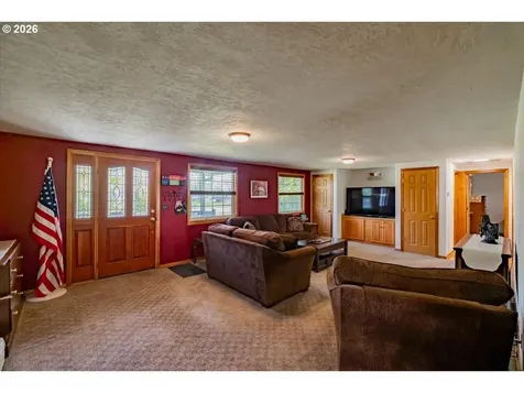 220 View Lane Lebanon OR 97355