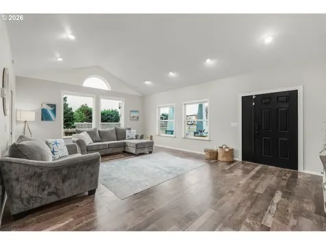 2927 Ruby Court Bandon OR 97411
