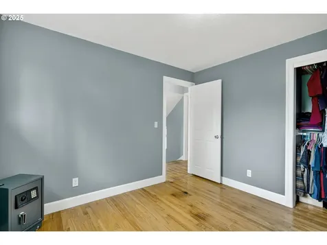 515 NE 198th Avenue Portland OR 97230