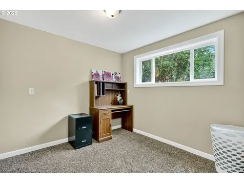 515 NE 198th Avenue Portland OR 97230