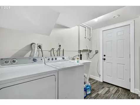 515 NE 198th Avenue Portland OR 97230