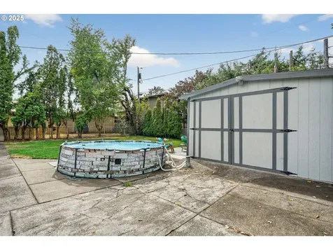 515 NE 198th Avenue Portland OR 97230