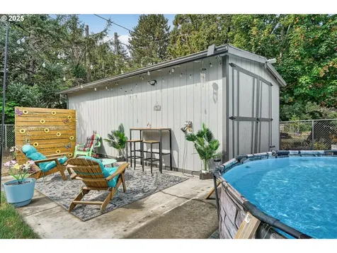 515 NE 198th Avenue Portland OR 97230