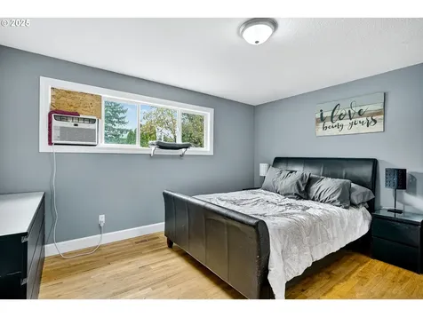 515 NE 198th Avenue Portland OR 97230