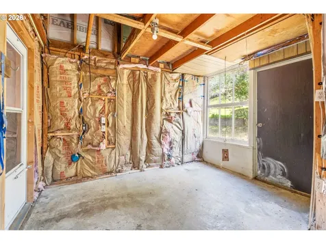 38775 Golden Valley Drive Lebanon OR 97355