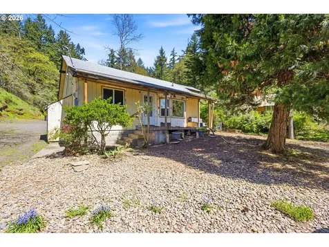 38775 Golden Valley Drive Lebanon OR 97355