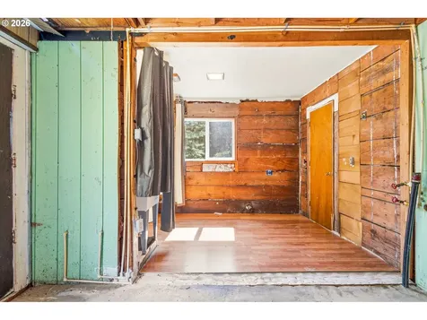 38775 Golden Valley Drive Lebanon OR 97355
