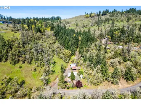 38775 Golden Valley Drive Lebanon OR 97355