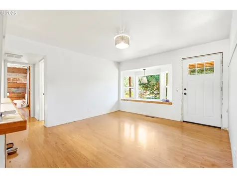 38775 Golden Valley Drive Lebanon OR 97355