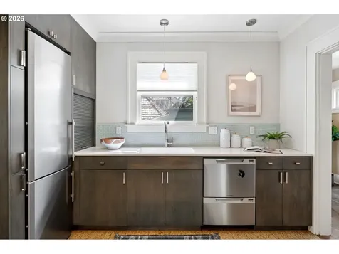 3434 NE Peerless Place Portland OR 97232