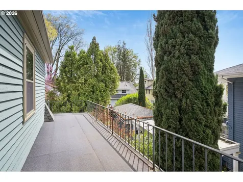 3434 NE Peerless Place Portland OR 97232