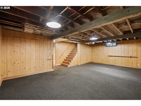 3434 NE Peerless Place Portland OR 97232