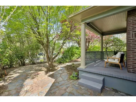 3434 NE Peerless Place Portland OR 97232