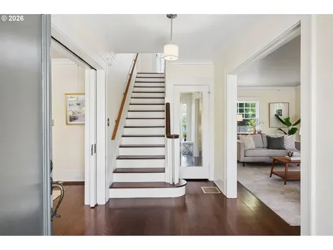 3434 NE Peerless Place Portland OR 97232
