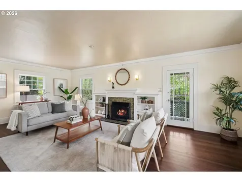 3434 NE Peerless Place Portland OR 97232