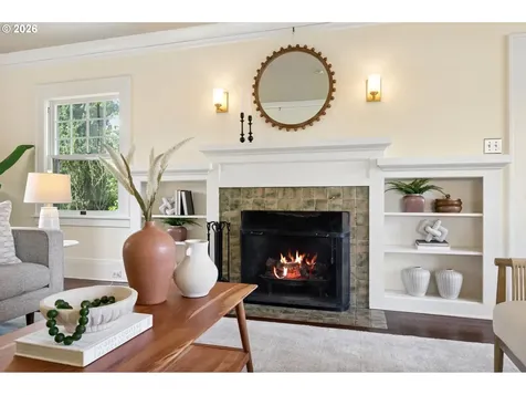 3434 NE Peerless Place Portland OR 97232