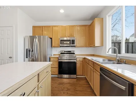 18529 SW Cascade Drive Beaverton OR 97003