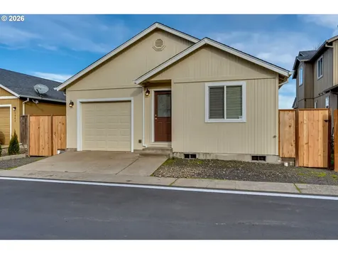 5854 Avalon Street Eugene OR 97402