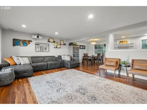 519 NW 117th Street Vancouver WA 98685