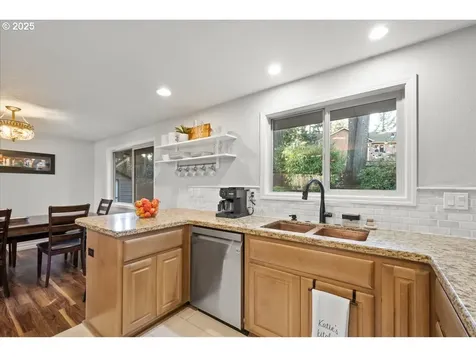 519 NW 117th Street Vancouver WA 98685