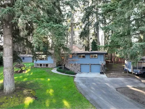 519 NW 117th Street Vancouver WA 98685