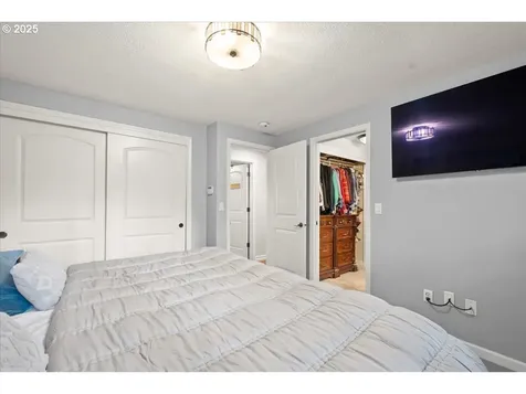 519 NW 117th Street Vancouver WA 98685