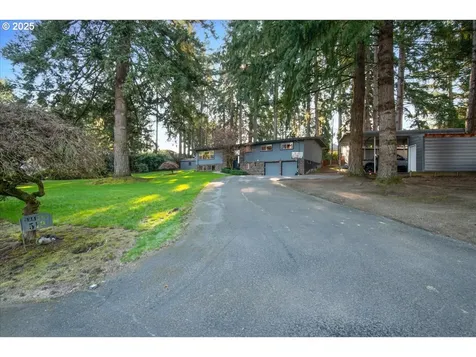 519 NW 117th Street Vancouver WA 98685